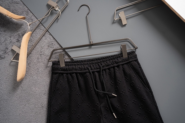 ブランドハーフパンツ側面デザイン